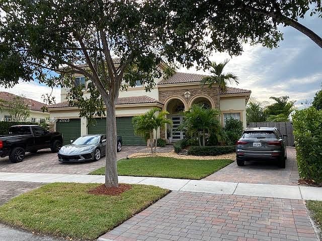 1st image of 9556 SW 222nd Ln