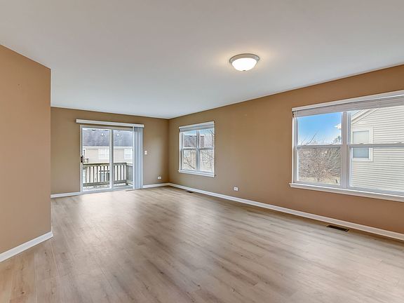 4th image of 1281 Waverly Dr #2375