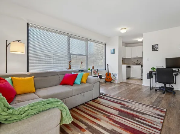 135 Montgomery St APT 2F, Jersey City, NJ 07302