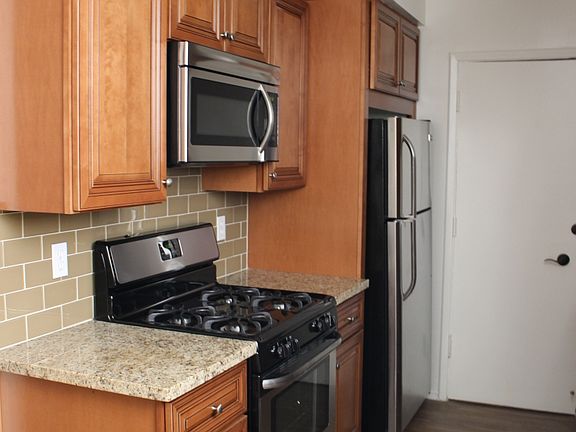 5th image of 1819 Parnell Ave APT 7