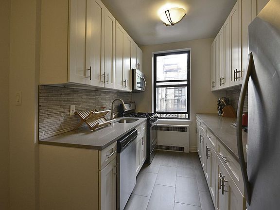 4th image of 35-35 75th St APT 604