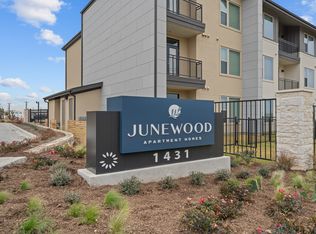 Junewood, Buda, TX 78610