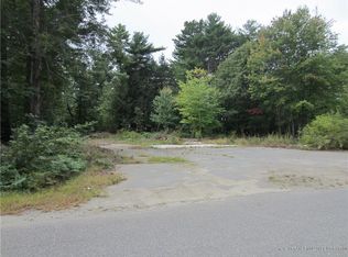 60 Thomas Point Rd, Brunswick, ME 04011