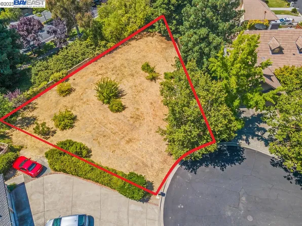 22 Red Maple Ct, Danville, CA 94506