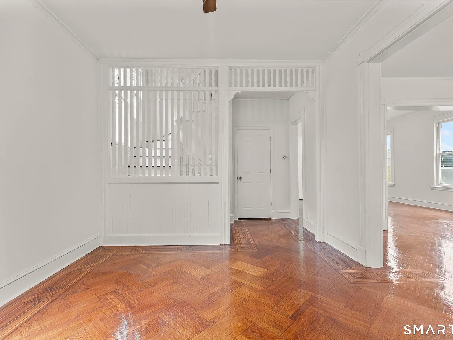6 bed, 1.5 bath, 2002 sqft, $3,000 — Photo 4