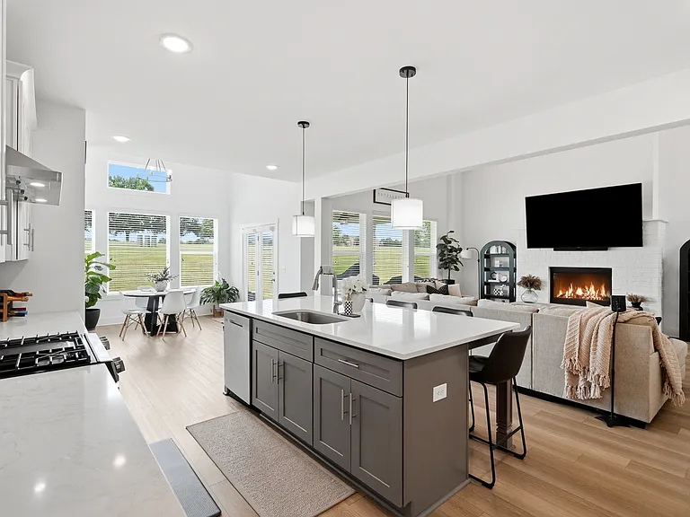 2049 Chestnut Oak Trl — Photo 11