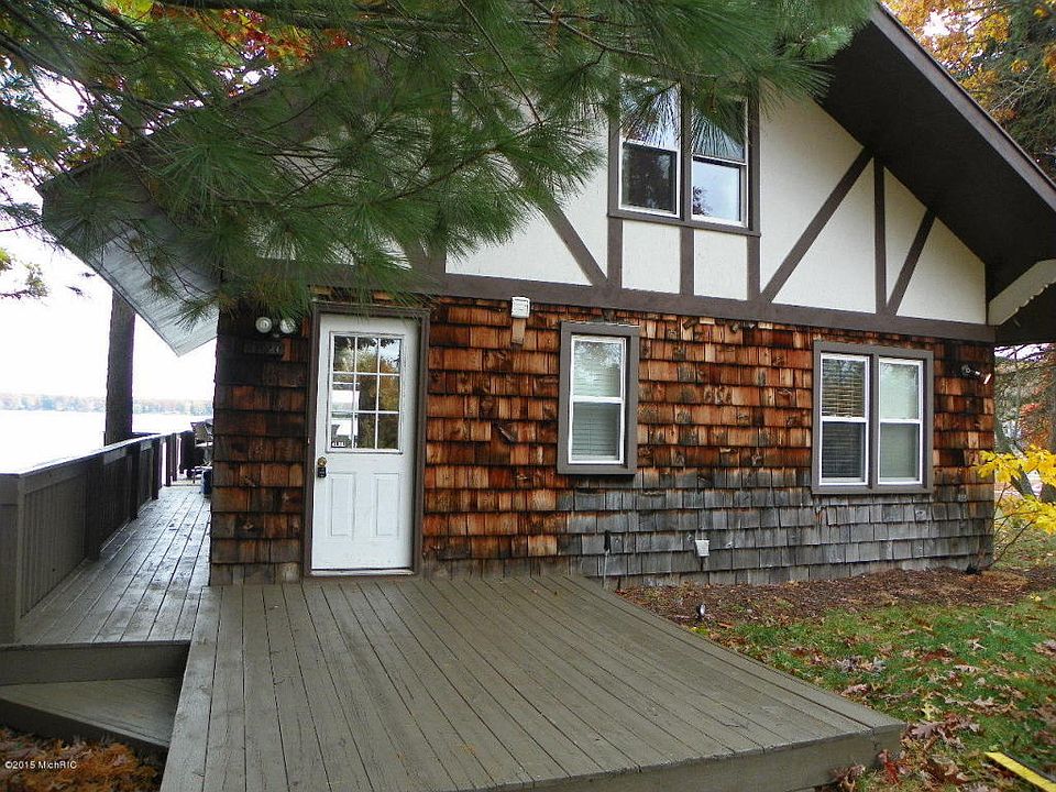 1st image of 8620 Vista Dr