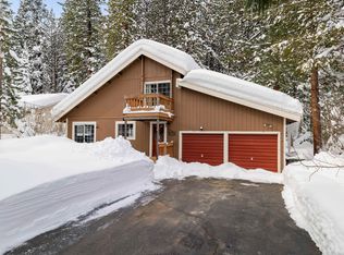 11212 Star Pine Rd, Truckee, CA 96161