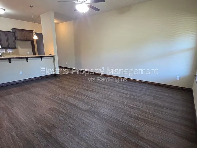 10705 SW 23rd Ter — Photo 12