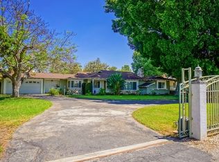 13635 Hart St, Valley Glen, CA 91405