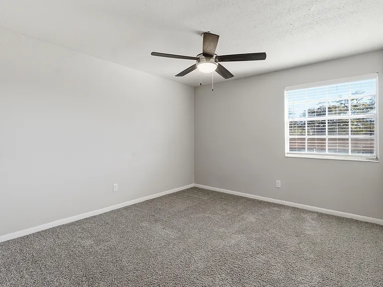 Reserve at Midtown — Photo 16