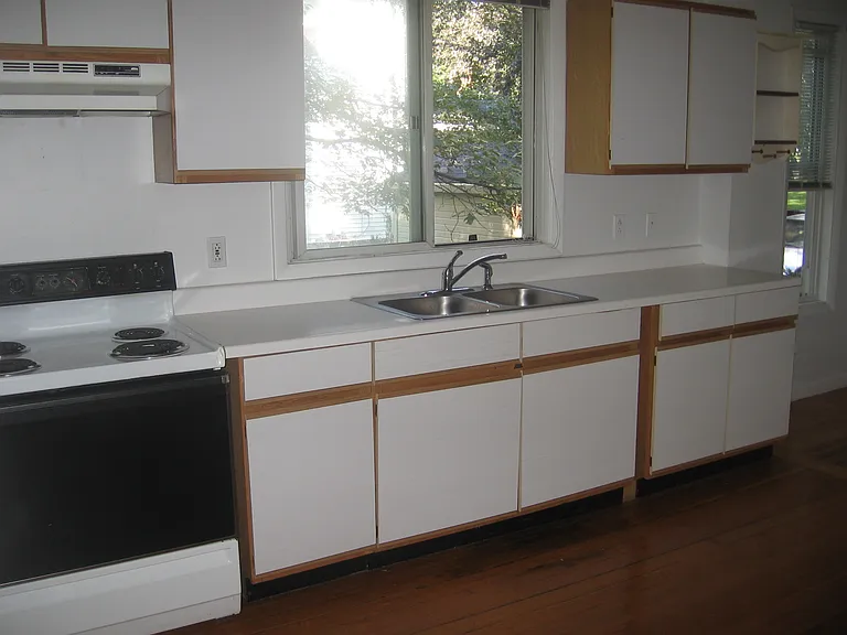 35 Vine St #1 — Photo 12
