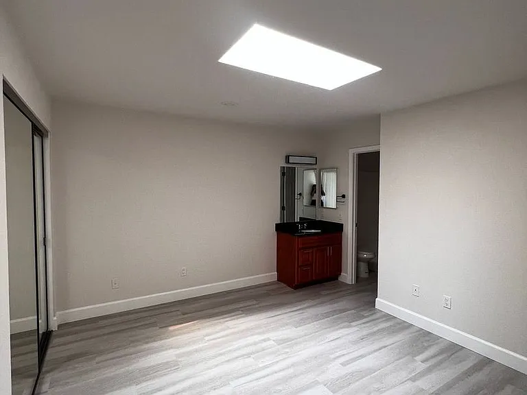 5765 Lauretta St — Photo 27