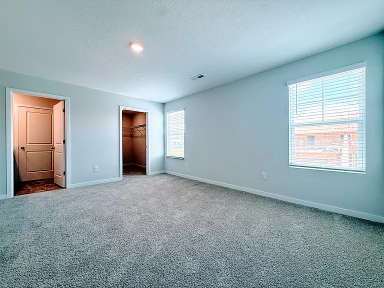 6304 Marinelli Dr N — Photo 18