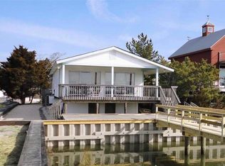 642 7th St, Avalon, NJ 08202