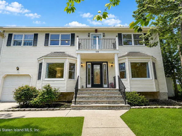 558 Main St, Staten Island, NY 10307