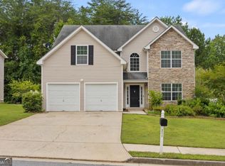 211 Millstone Dr, Hampton, GA 30228