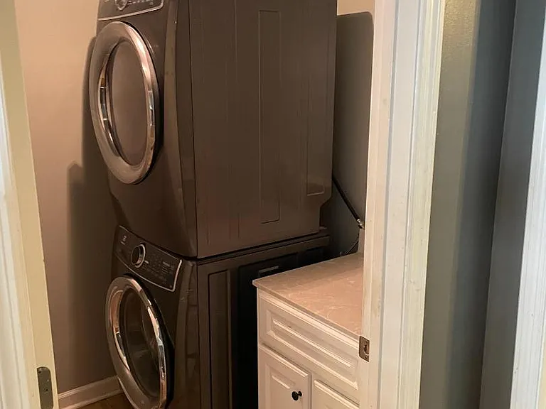 Unit Photo