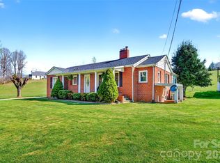 1511 White Oak Rd, Bakersville, NC 28705