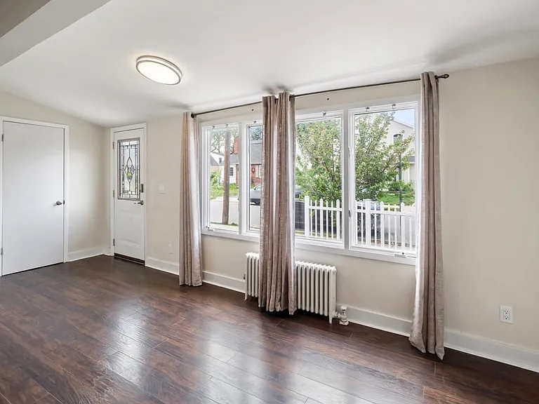 226 Louis St #1 — Photo 2