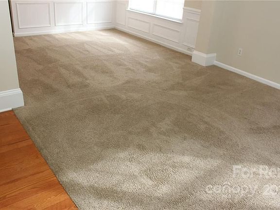 5th image of 10741 Mountain Springs Dr