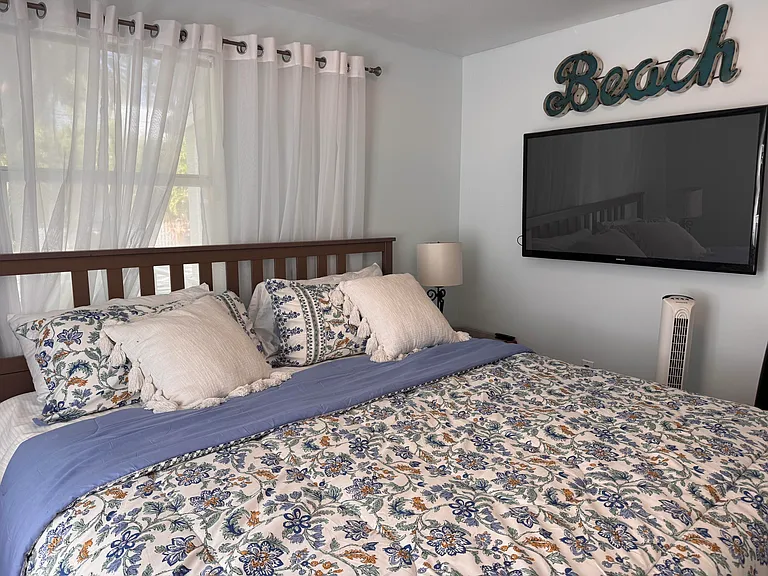 803 Oceana Ave — Photo 18