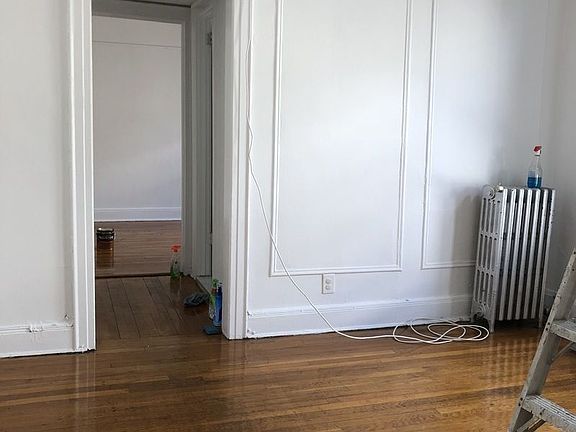 4th image of 2505 41st St APT B1
