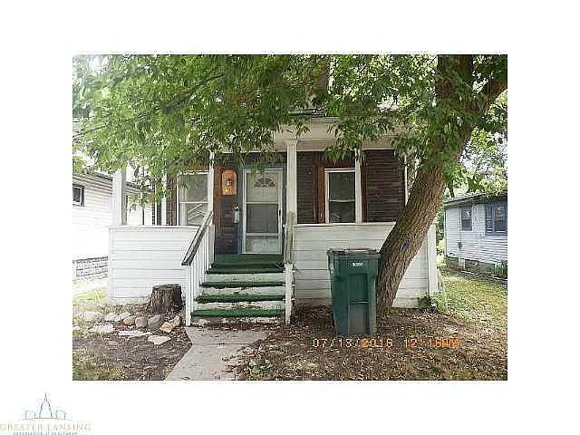 411 S Clemens Ave photo 1