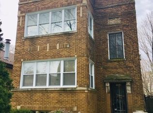 6640 N Maplewood Ave, Chicago, IL 60645