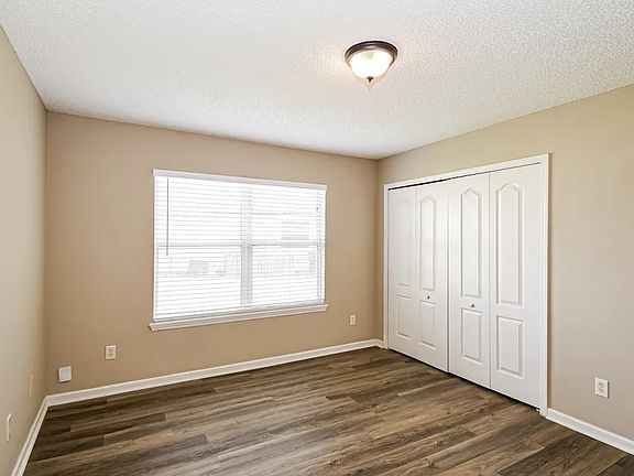 3rd image of 6873 Wall Springs Dr
