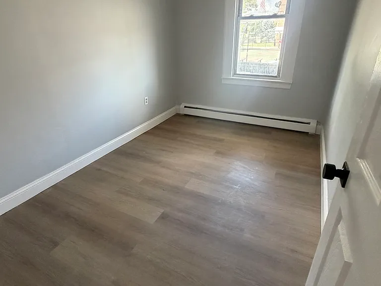 355 Madison St #1A — Photo 7