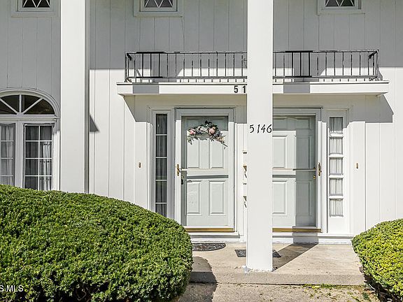 2nd image of 5146 Regency Dr APT 2