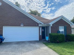 116 Clover Ct, Radcliff, KY 40160