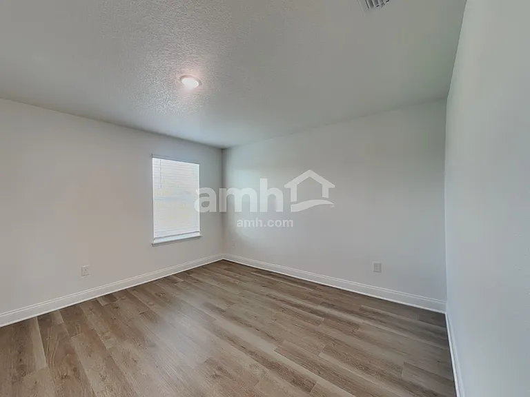 2610 Feather Crest Dr — Photo 14