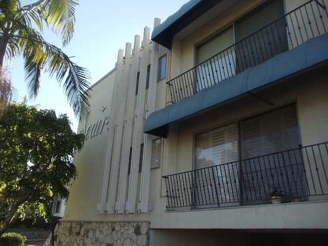 1st image of 360 Rosecrans St APT 9