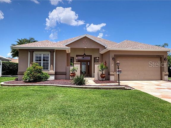 2nd image of 1706 Carrera Dr