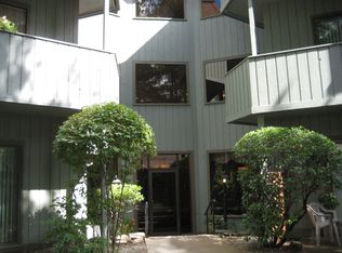 1 Hickory Hl, Southington, CT 06489