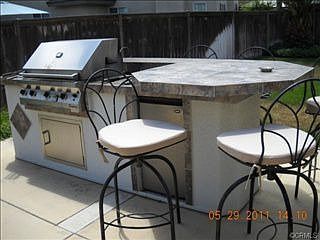 5th image of 31093 Manford Dr