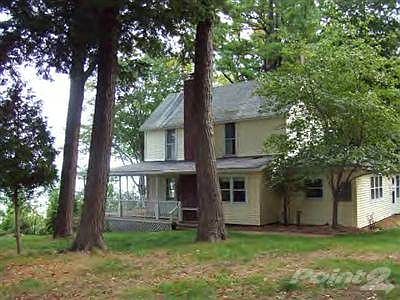 House showing the porch.