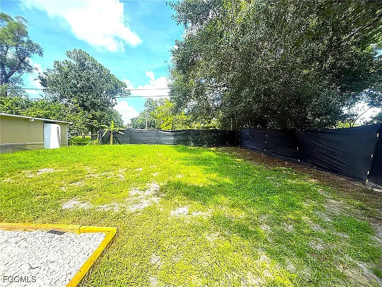 8239 Suncoast Dr — Photo 13