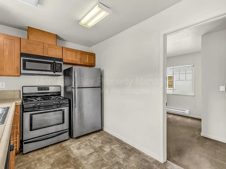1178 8th St #5 — Photo 8
