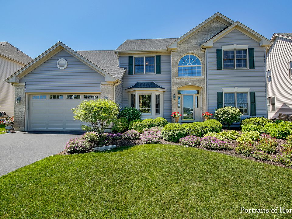 1st image of 2597 Barrington Dr