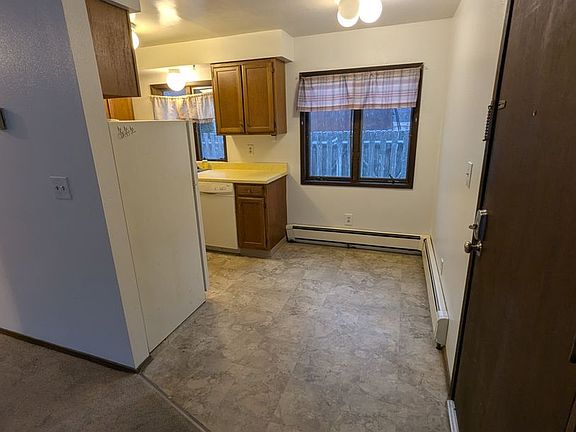 3rd image of 4019 Delta Dr #236-1