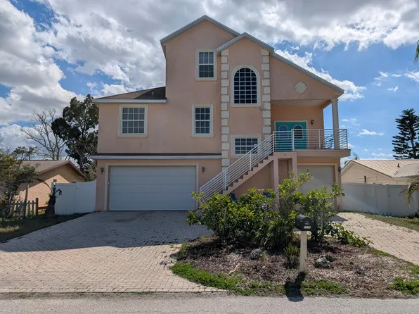 7436 Islander Ln, Hudson, FL 34667