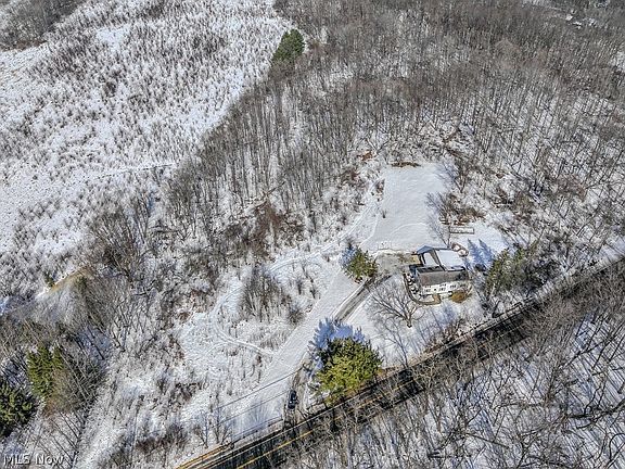 4th image of 12567 Girdled Rd