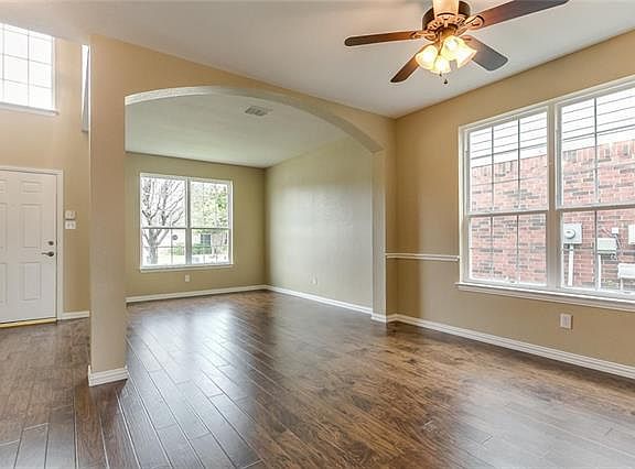 5th image of 5208 Selago Dr