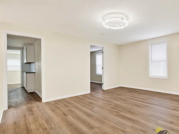 213 Live Oak Ave, Daytona Beach, FL
