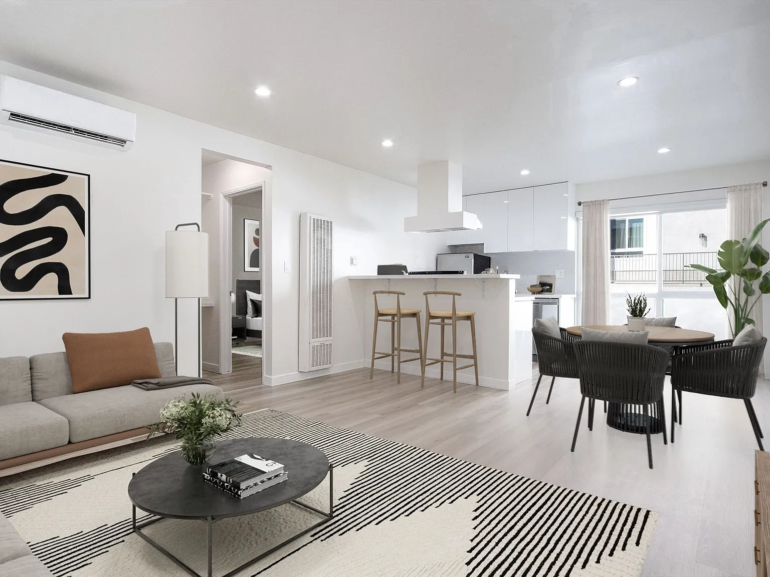 1522 Hi Point St — Photo 3
