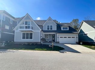 9781 Marina Village Dr, Indianapolis, IN 46256