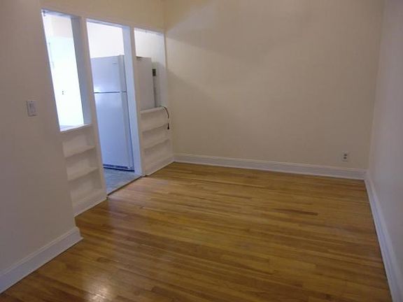3rd image of 207-18 42nd Ave #2F